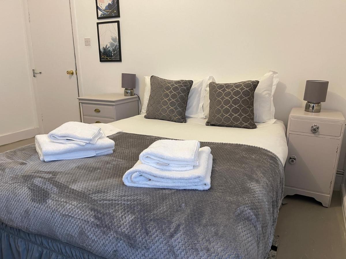 Brunswick Square Apartments & Spa ブライトン エクステリア 写真