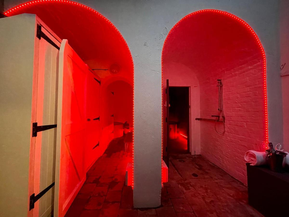 Brunswick Square Apartments & Spa ブライトン エクステリア 写真