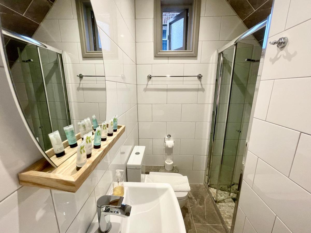 Brunswick Square Apartments & Spa ブライトン エクステリア 写真